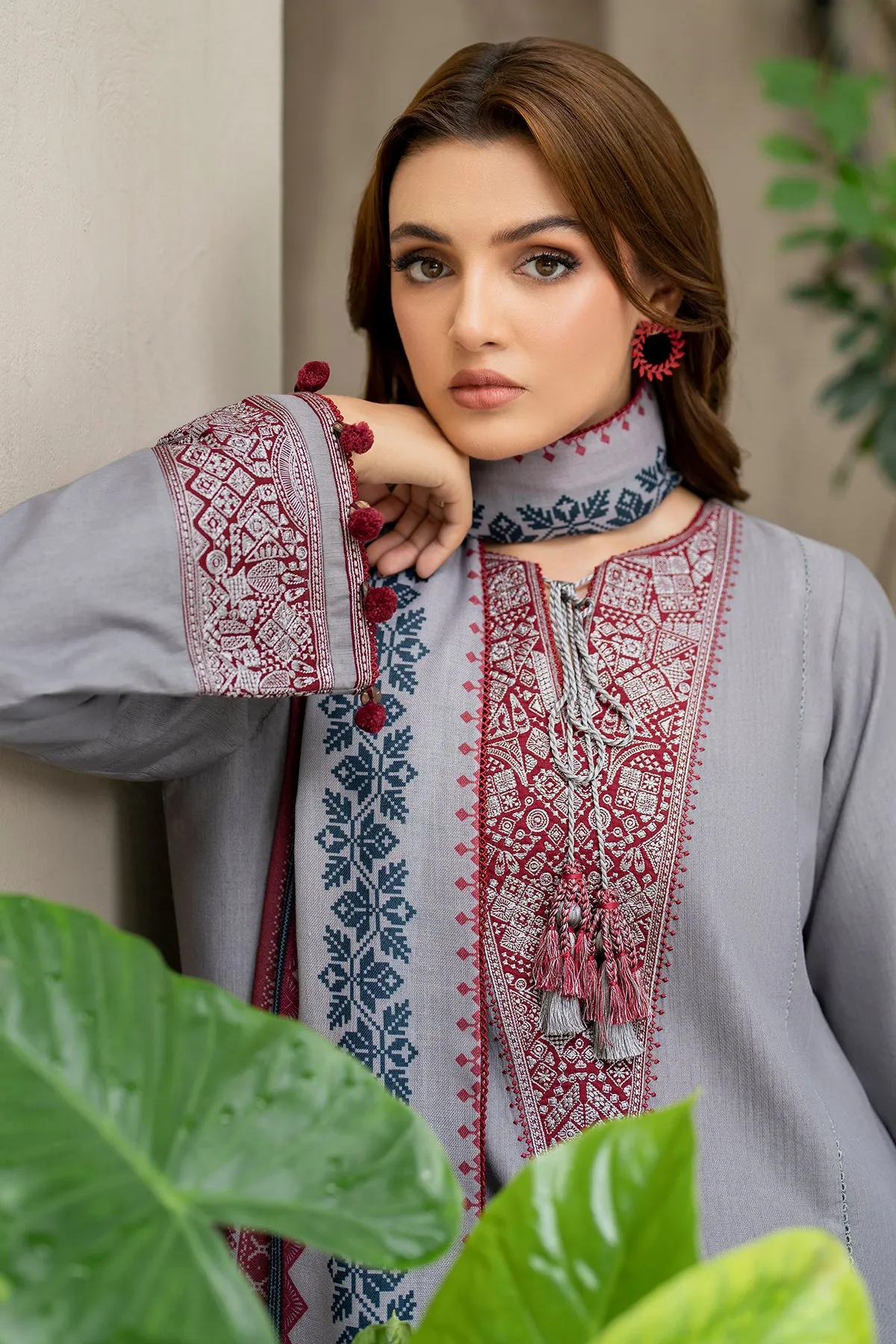 EMBROIDERED KHADDAR RTW-1129