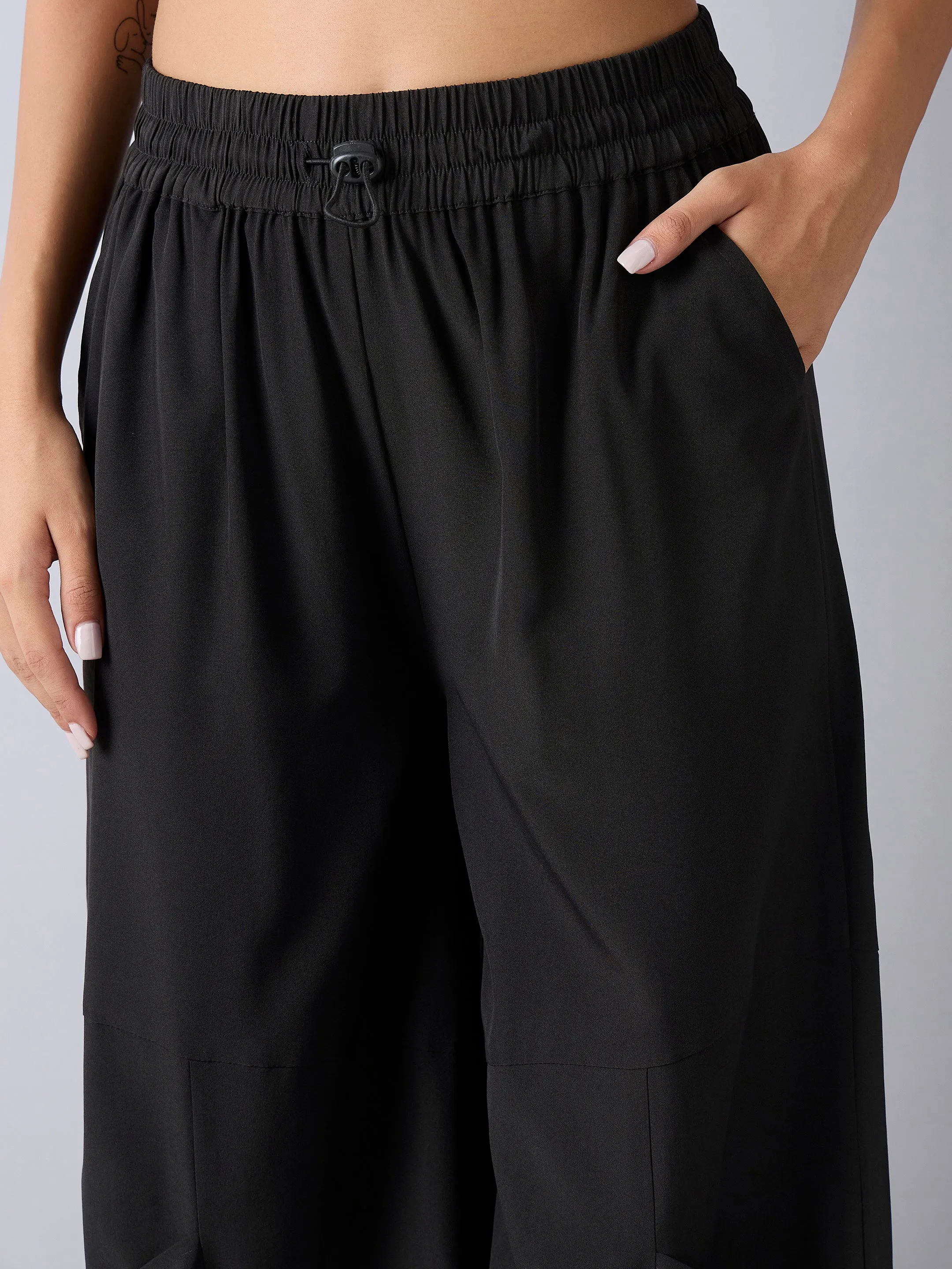 Girls Black Hem Pockets Parachute Cargos